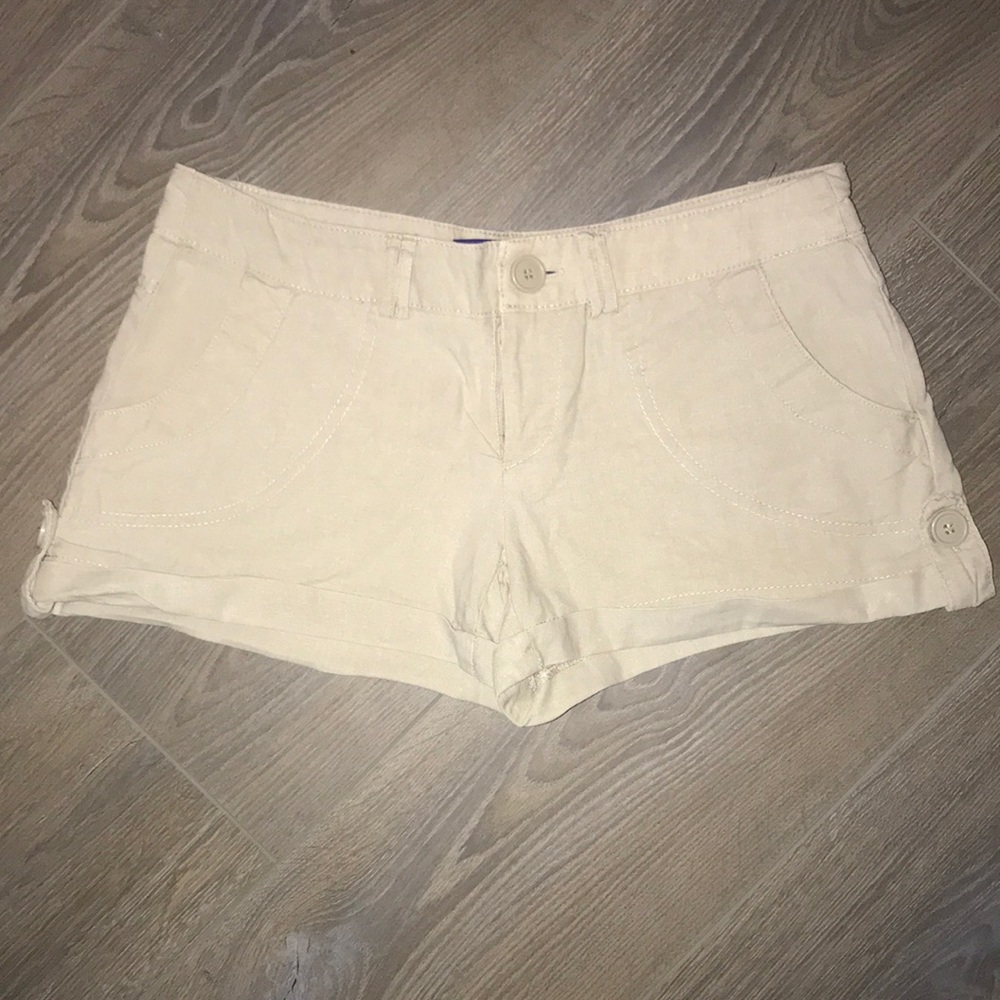 🌈Bundle 4 for $8 - Miley Cyrus Max Azria Khakis